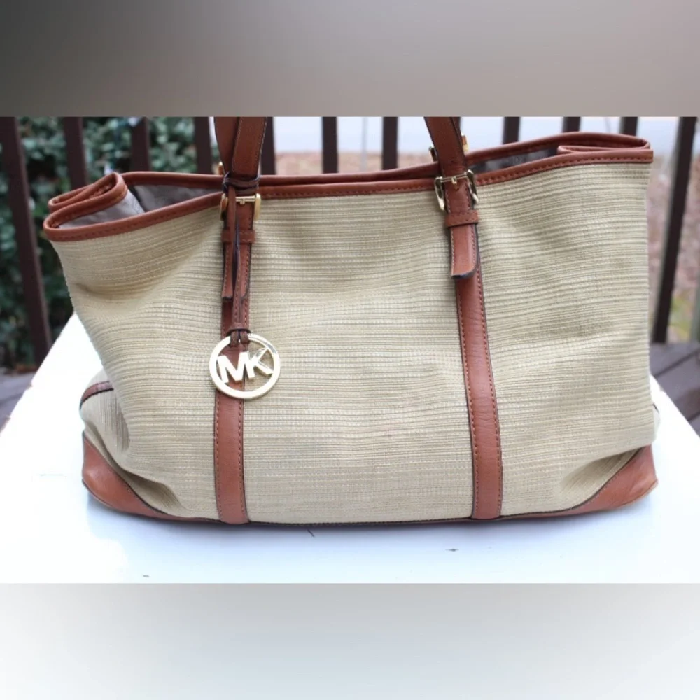 Michael Kors Weekender tote bag